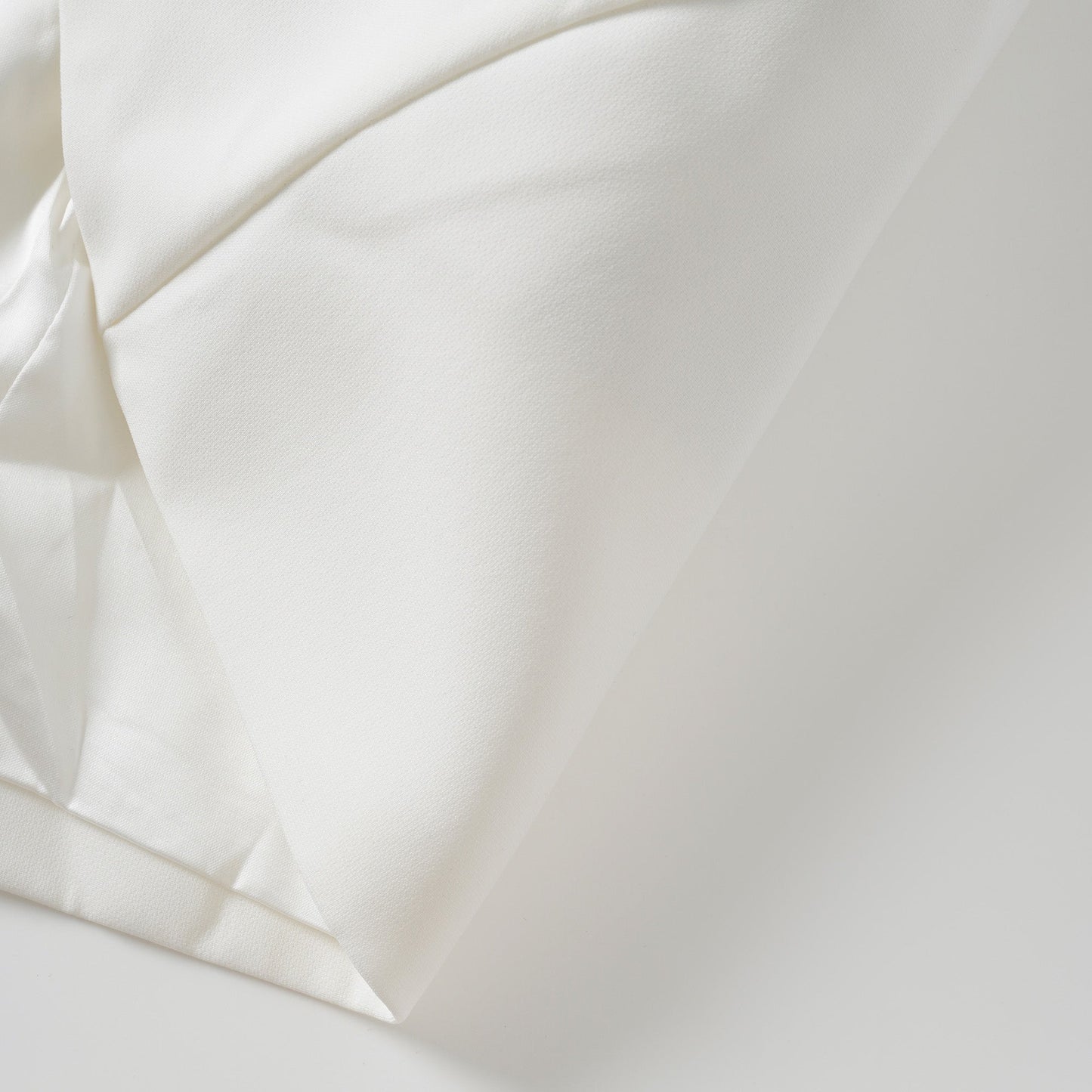 Adriana White Barrel Design Jacket & Skirt Set